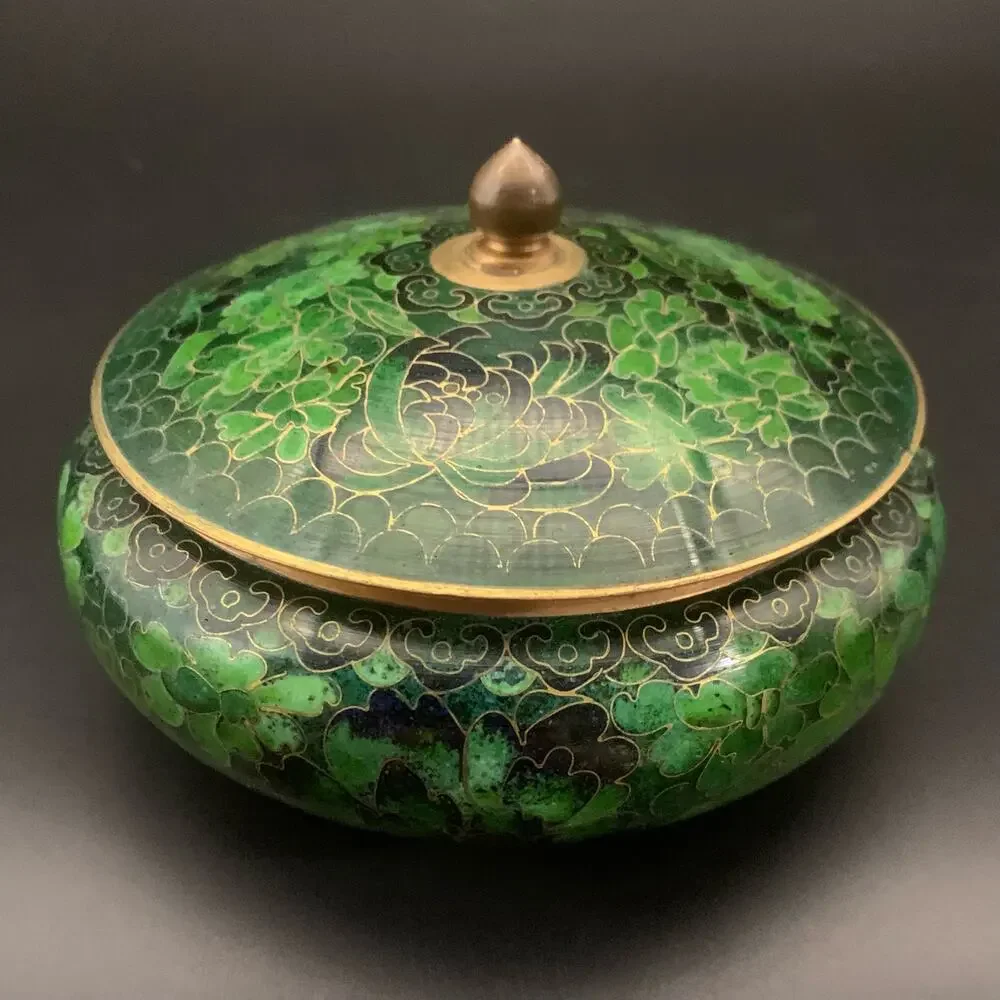 Chinese Cloisonne Bowl w/ Lid Enamel Over Brass Green Champleve Floral Leaf - Picture 3 of 16